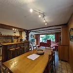 Belle Vue Des Praz アパート