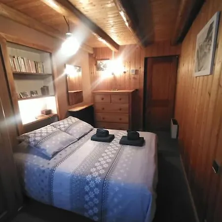 Belle Vue Des Praz Apartment *