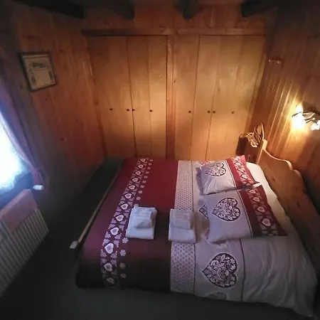 Belle Vue Des Praz