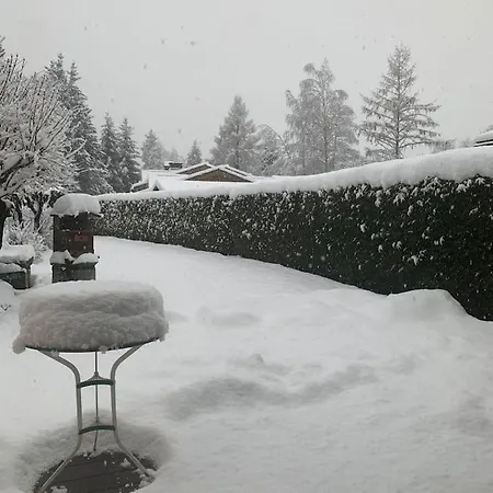 Lägenhet Belle Vue Des Praz *